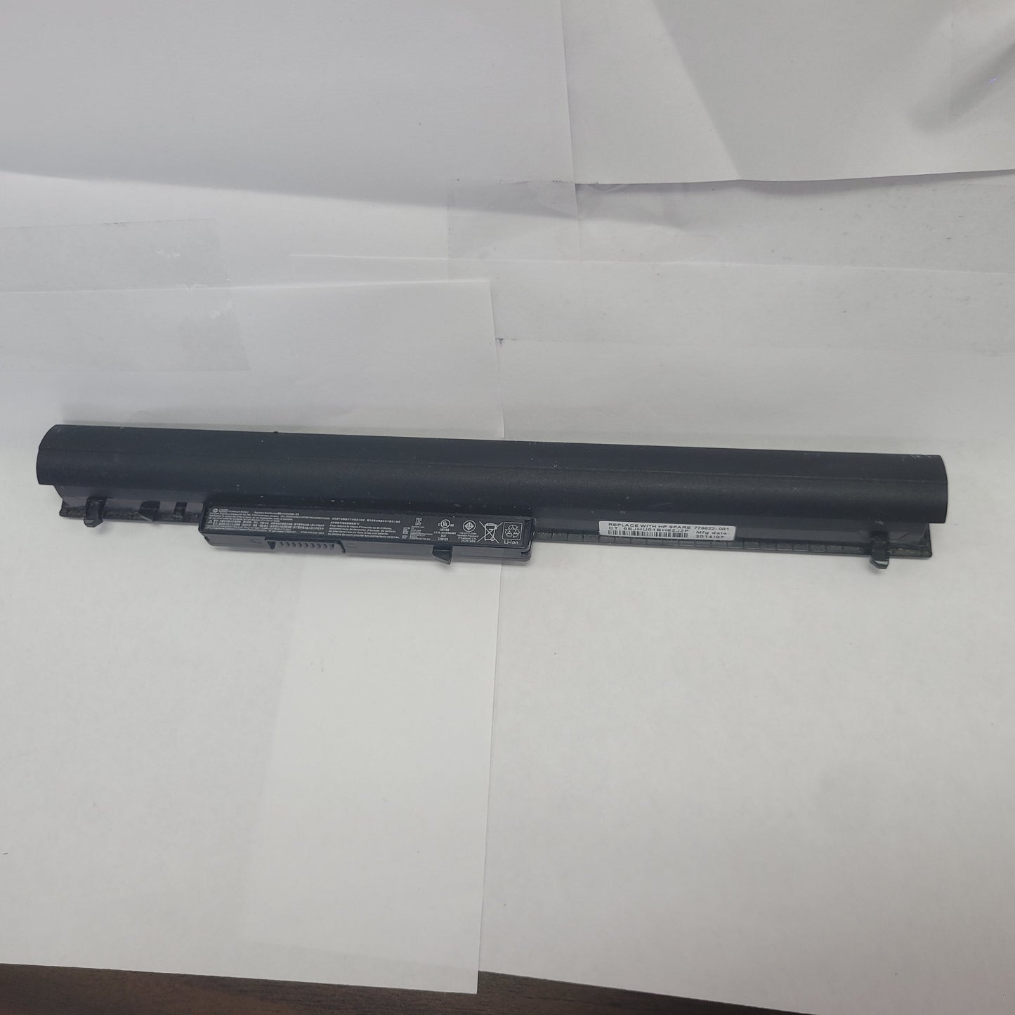 HP Type LA03DF Model HSTNN-DB8N Battery