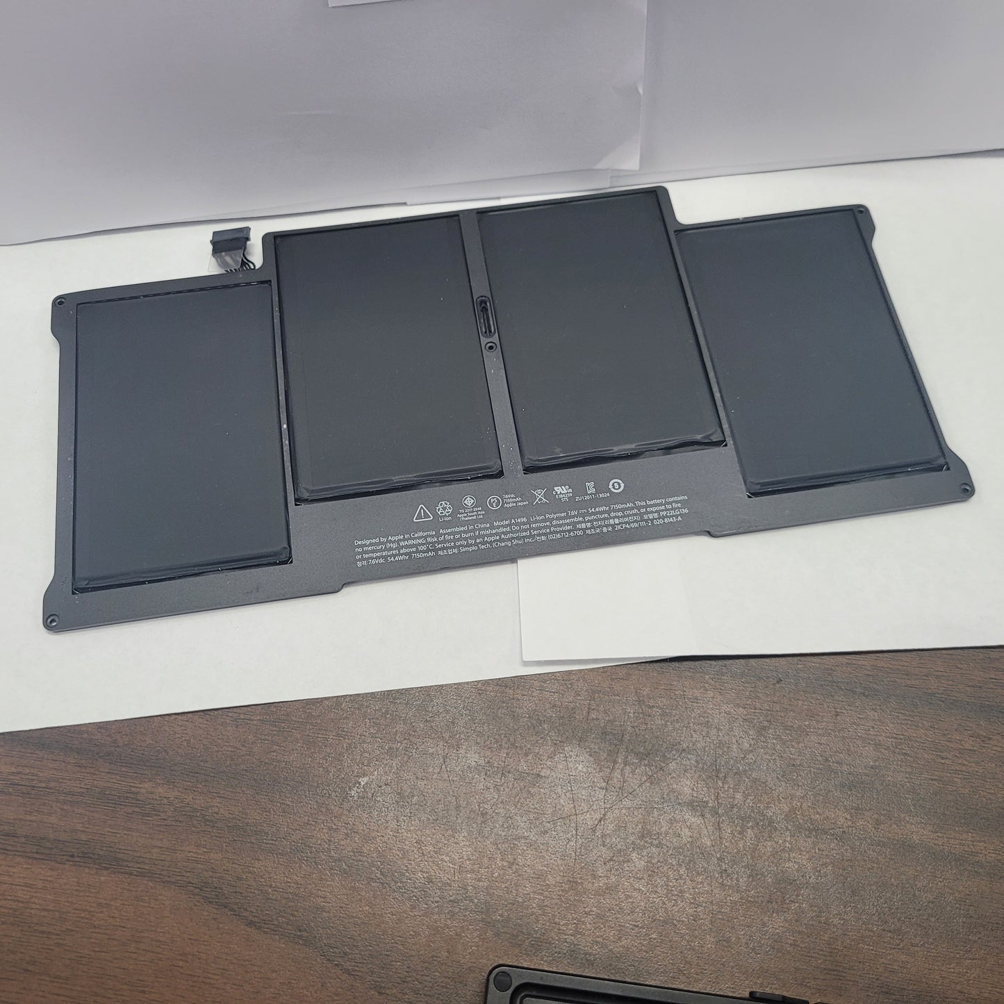 The A1496 battery is a 7.15V (7.15 V), 7150mAh (7150 mAh) lithium-ion battery designed for the 13-inch MacBook Air