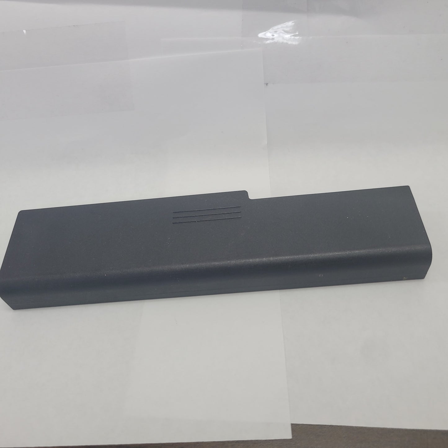 Toshiba  Model: PA3817U-1BRS 10.8V 48Wh Battery