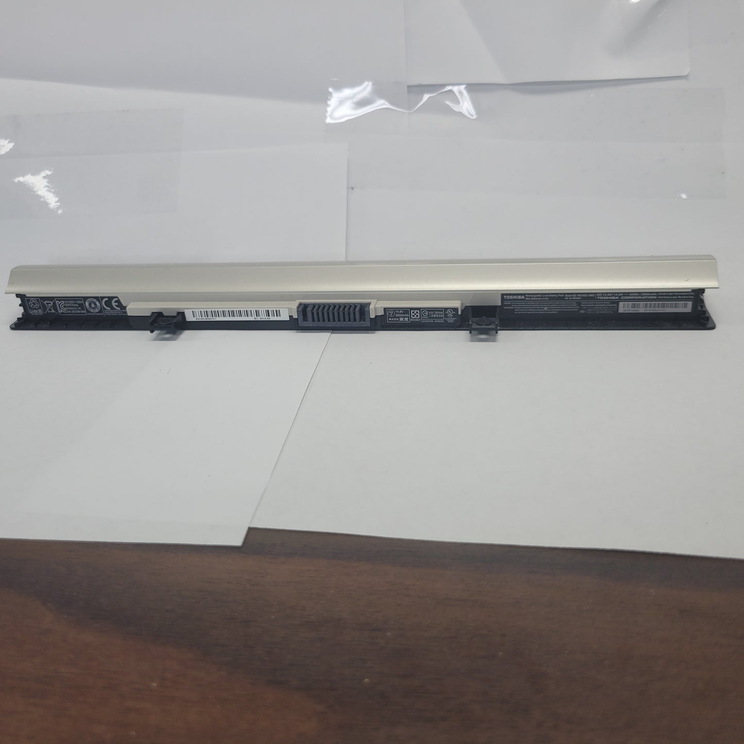Toshiba Model P5195U-1BRS 14.8V 45 Wh  Battery